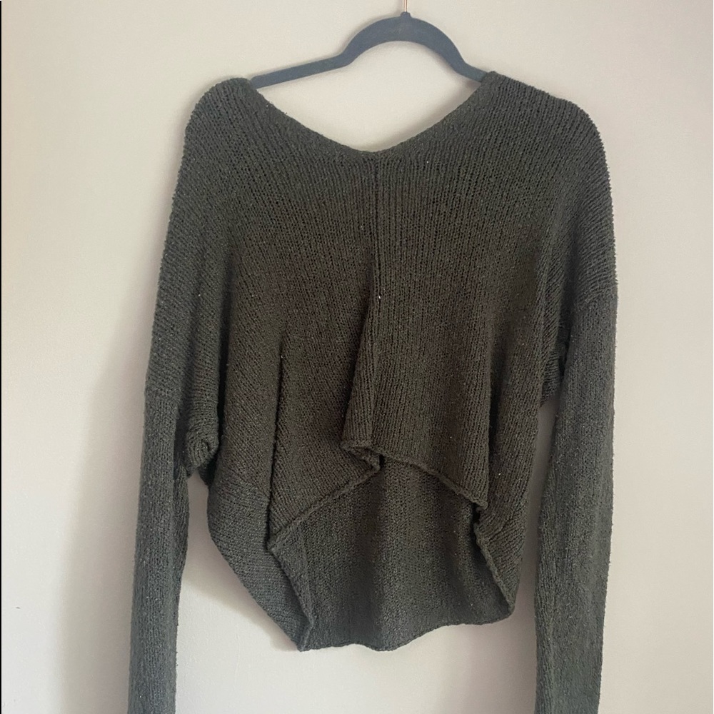 Green cropped Pacsun sweater